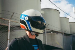 Bell Bullitt Speedway Helmet -Motorcycle Helmet Store bell bullitt speedway helmet gloss vintage white blue worn 71466.1697132706