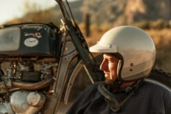 Bell Custom 500 Apex Helmet 20 Bell Custom 500 Apex Helmet -Motorcycle Helmet Store bell custom 500 apex helmet gloss silver flake worn 19794.1696770138