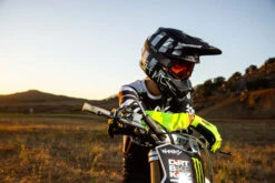 Bell Moto-9S Flex Fasthouse MC Core Helmet -Motorcycle Helmet Store bell moto 9s flex fasthouse mc core helmet in action 97369.1696807112