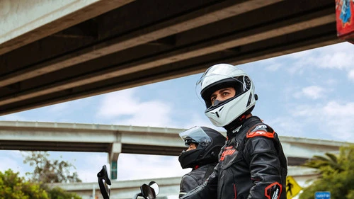 Sena Outrush Helmet 10 Sena Outrush Helmet - Image 8