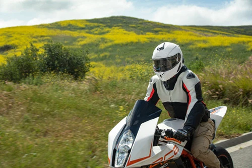 Sena Outrush R Helmet 10 Sena Outrush R Helmet - Image 8